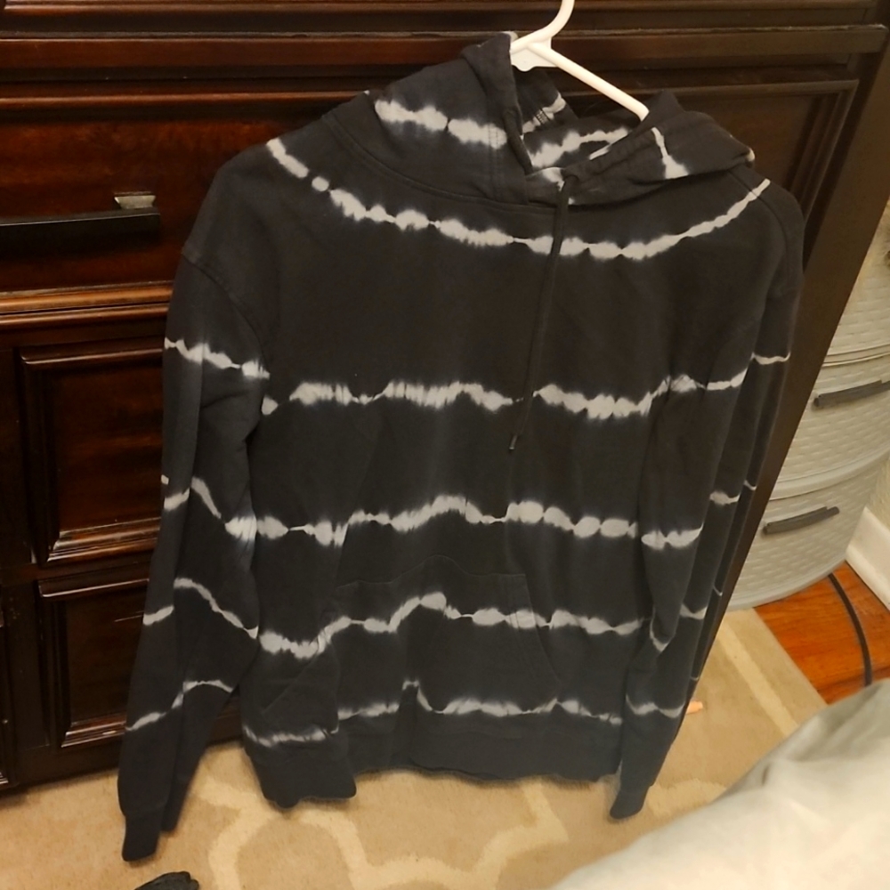 Mens Original Use tie dye hoodie like new - size small